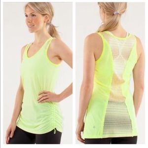 Lululemon tie and fly tank